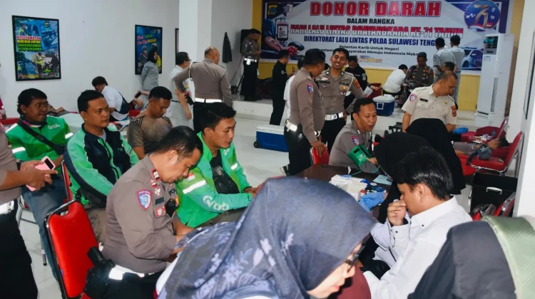 Peringati Hari Lalu Lintas, Ditlantas Polda Sulteng Gelar Donor Darah