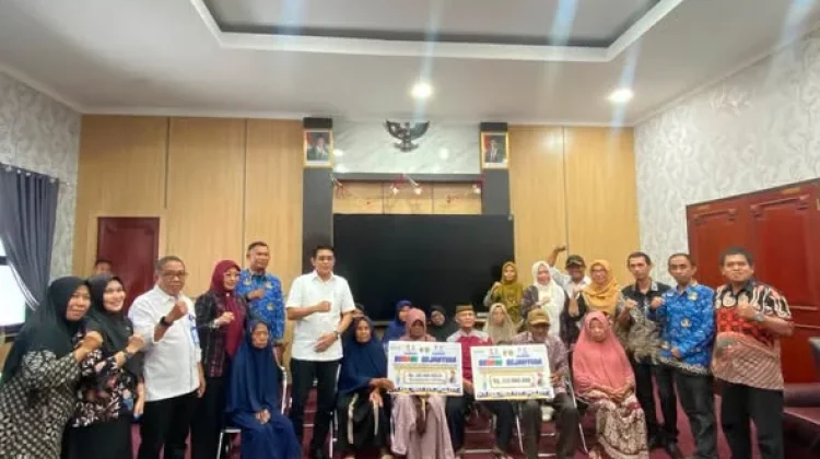 54 Penyandang Disabilitas Parimo Terima Bantuan PANADA dari Pemprov Sulteng