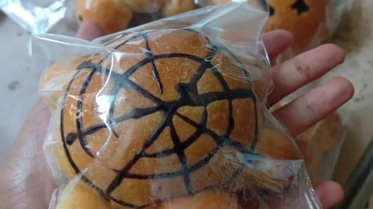 Roti Berkarakter Lucu, Penganan Manis Dengan Daya Tarik Visual