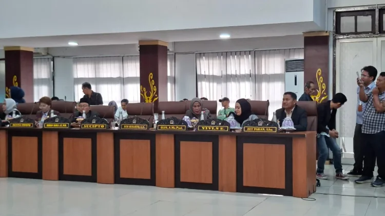 DPRD Palu Usulkan Petugas Keamanan di Depan Sekolah Jalan Poros