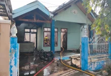 Diduga Lalai, Rumah di BTN Bumi Anggur Palu Terbakar