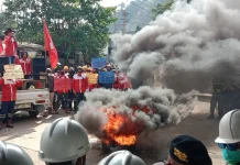 Bakar Ban saat Aksi, Petugas Keamanan IMIP Terluka