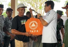 Pemkab Parimo Salurkan Bantuan Logistik Untu Warga Tedampak Karhutla