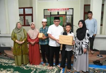 Melalui Berani Berbagi, Wagub Sulteng Dorong Tingkatkan Kepedulian Sosial