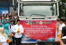Dua Puluh Tujuh Ton Durian Parimo di Ekspor ke Tiongkok