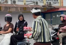 Penyelenggara Hindu Kemenag Poso Rawat Harmoni Menjelang Nyepi Berbagi Takjil