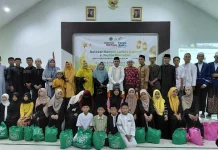 Kemenag Donggala Salurkan Ratusan Paket Bingkisan Ramadan