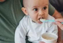 Lebaran Aman, Hindari Sembarangan Sentuh dan Suapi Anak