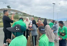 Istri Wali Kota Palu Hadir di Mantikulore, Hujan Tak Jadi Halangan