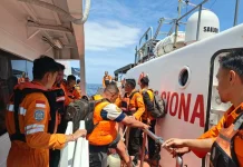 Awak KM Nazila 05 yang Tenggelam di Perairan Malut Berhasil Ditemukan Selamat
