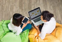 Literasi Digital Bekali Remaja Hadapi Era Informasi