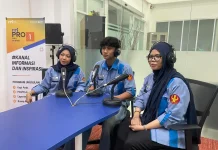 Ngobras RRI Palu Angkat Peran Mahasiswa Ekonomi Kreatif