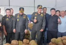Kepala Badan Karantina Indonesia Dorong Sulteng Jadi Eksportir Utama Durian