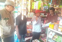 Lurah Donggala Kodi Edukasi Warga Soal Kebersihan Lingkungan dan Sadar Pajak