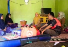 BPBD Parimo Beri Bantuan Logistik bagi Korban Pohon Tumbang dan Laka Laut