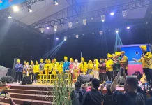 Pemukulan Gimba Tandai Pembukaan Festival Teluk Tomini
