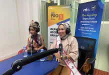 Kompak Bersama Ibu , Audrey Harumkan Nama Sulteng lewat Modeling