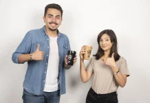Sesuaikan Kondisi Dompet, Pilihan Gaya Ngopi Anak Milenial