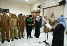Wagub Sulteng Lantik Direktur RSUD Undata, Perkuat Tata Kelola Layanan Kesehatan