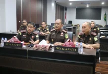 Hari Pertama Bertugas, Kajati Sulteng Pimpin Restoratif Justice