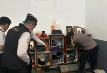 LPKA Palu dan Polsek Palu Selatan Geledah Kamar Hunian Wujudkan Bebas Halinar