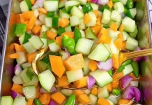 Acar Sayur Segar, Pelengkap Hidangan yang Diminati