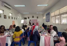 Gelar Pelatihan Kecantikan, DWP LPKA Palu Asah Keterampilan Rias Anggota
