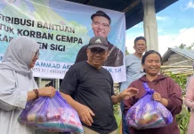 Waka MPR Akbar Supratman Beri Bantuan kepada Warga Korban Gempa di Sigi
