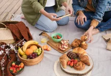 Rekomendasi Makanan yang Bikin Piknik Makin Estetik