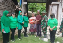 Persit Koramil Biromaru Salurkan Paket Bantuan Bahan Pokok di Kabupaten Sigi