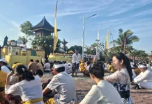 Ribuan Umat Hindu Hadiri Persembahyangan Hari Raya Kuningan