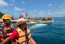 KM Lapolo Expres Terbalik, Tim SAR Gabungan Cari Satu Korban Hilang