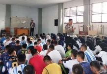 Polres Banggai Tanamkan Budaya Disiplin Lalu Lintas kepada Pelajar