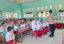 Kapolsubsektor Mepanga Parimo Edukasi Pelajar Cegah Bullying dan Narkoba