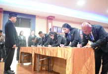 Lantik Enam Pejabat, Kakanwil Kemenkum Sulteng Dorong ASN Tingkatkan Integritas