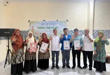 Tiga Siswa Madrasah Aliyah Negeri 1 Palu Jadi Kader Adiwiyata