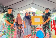 Dandim 1307/Poso Salurkan Bantuan untuk Korban Kebakaran di Ranononcu