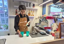Masuk 60 Besar Nasional, Rendy Matangkan Persiapan Hadapi Kompetisi Barista