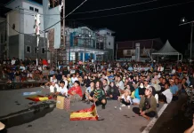 Ratusan Warga Donggala Nobar Final Piala Dunia 2026, UMKM Ikut Bergeliat
