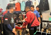 Polisi Bongkar Sabu yang Disembunyikan di Toko Pakaian