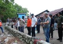 Pemkab Parigi Moutong Percepat Penanganan Abrasi Pantai Palasa