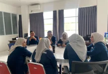 6 Cara Membangun Teamwork yang Solid agar Kinerja Tim Semakin Optimal