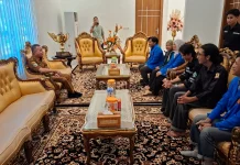 HIMA Arsitektur Untad Bahas PKMAI dan Infrastruktur dengan Wali Kota