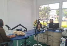 Camilan Kerupuk Kian Menjamur di Kota Palu