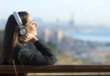 Benarkah Mendengarkan Musik Bisa Redakan Stres?