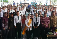 Buka PKKMB STAH Dharma Sentana, Wawali Palu Ajak Mahasiswa Berpikir Kritis