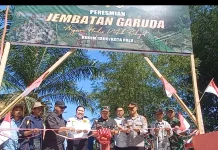 Resmikan Jembatan Garuda di Desa Bahagia Sigi, Danrem : Penguatan Ekonomi Dari Desa