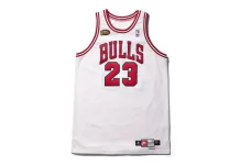 Jersey Michael Jordan di Final NBA 1998 Dilelang