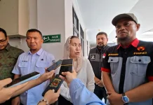 Pemkot Palu Perbarui Barcode Pengisian Solar Ratusan Sopir Truk dan Kontainer