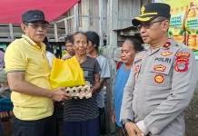 Pemkab Parigi Moutong Salurkan Bantuan Pangan untuk Korban Banjir Kasimbar